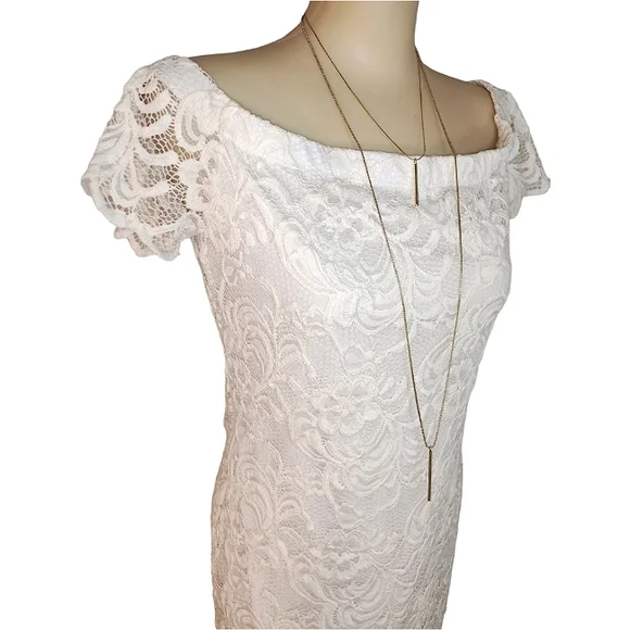 White lace floral midi dress - Picture 4 of 7